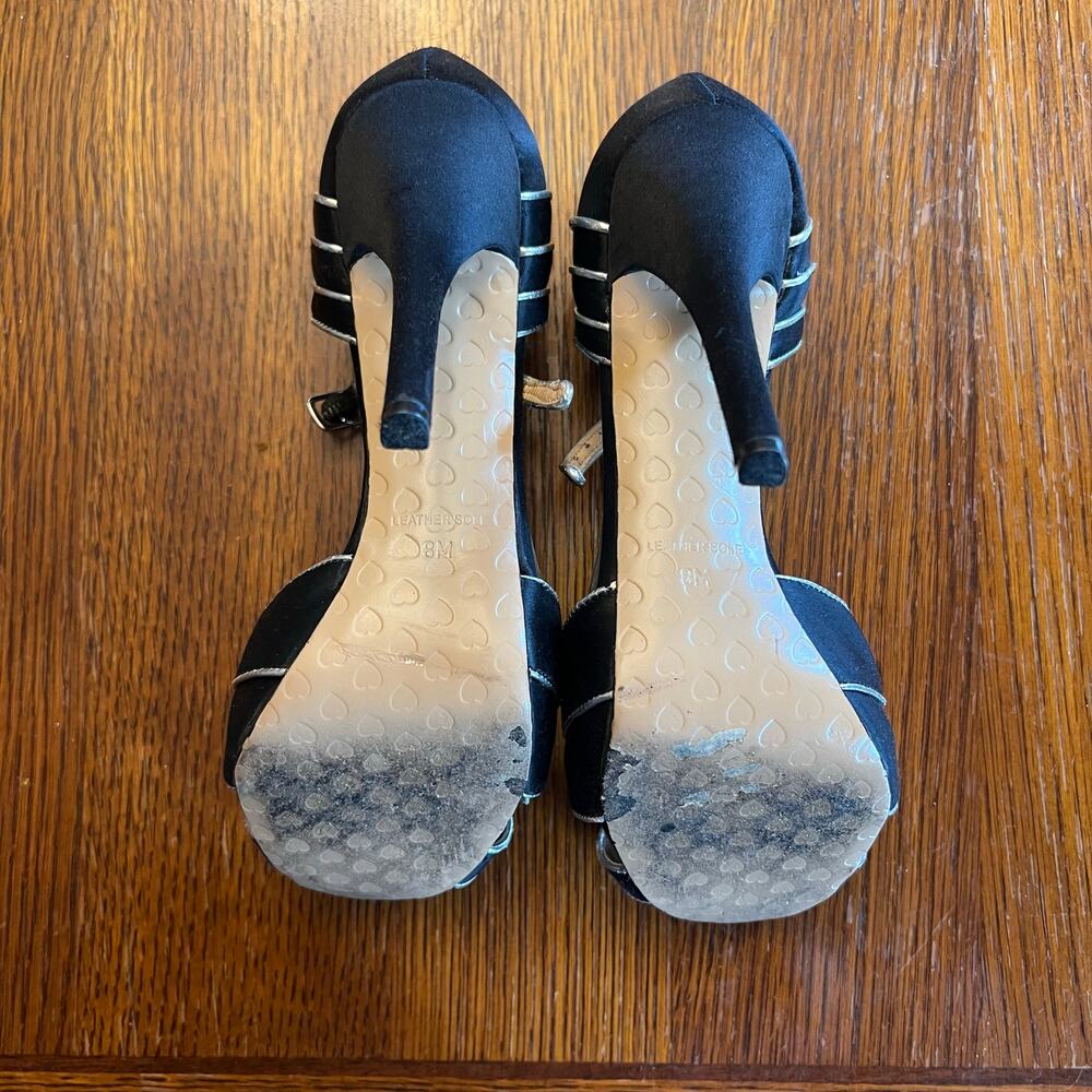 Betsey Johnson Black & Gold Peep Toe Heels Size 8 - Picture 11 of 12